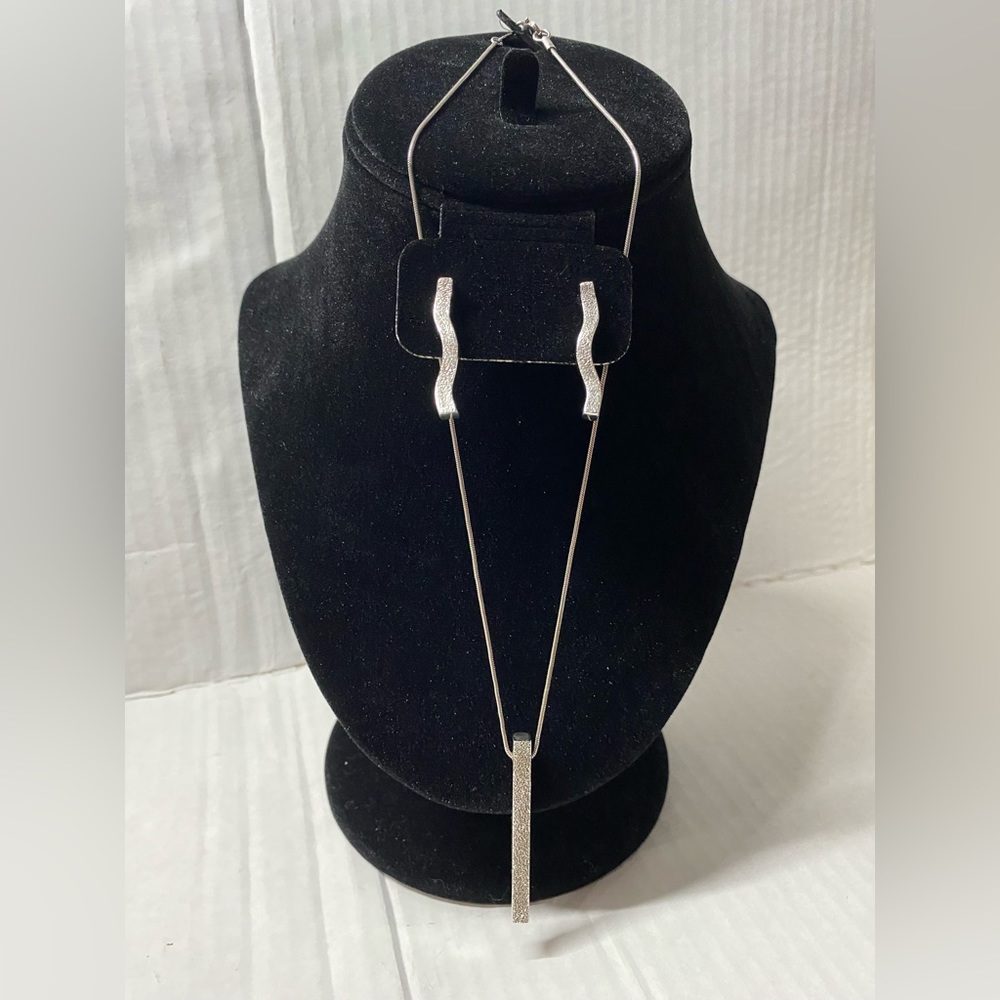 Pianegonda necklace and earring set - Picture 2 of 14